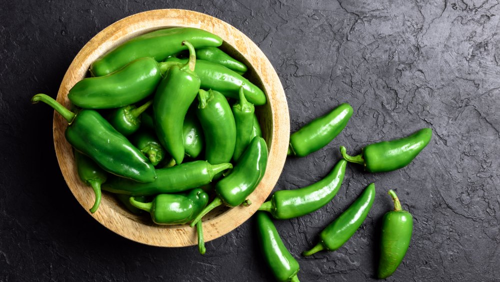different types of dried peppers service